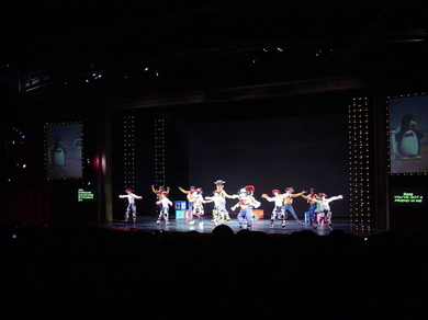 070409_mickey_musical1.jpg