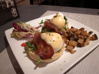 080311_eggbenedict.jpg
