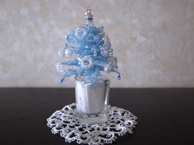 100310_bluetree.jpg
