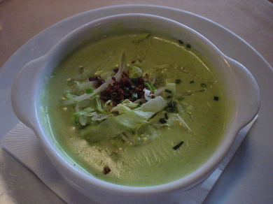 251208_greenpea_soup.jpg