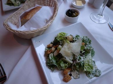 270410_caesarsalad.jpg