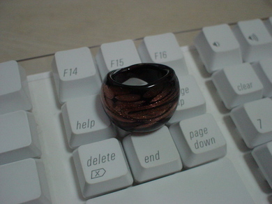 300808_glass_ring.jpg