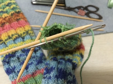 am300_spiralsocks4.jpg
